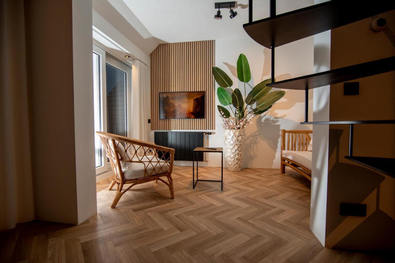 Welcome In - Appartement Paviljoenwei 10, 'Sneekermeerzicht' Sneek - Offingawier المظهر الخارجي الصورة
